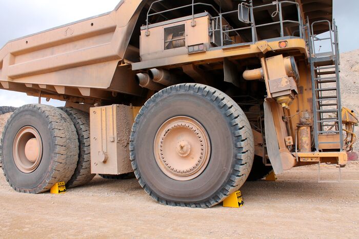Wheel chocks in mining